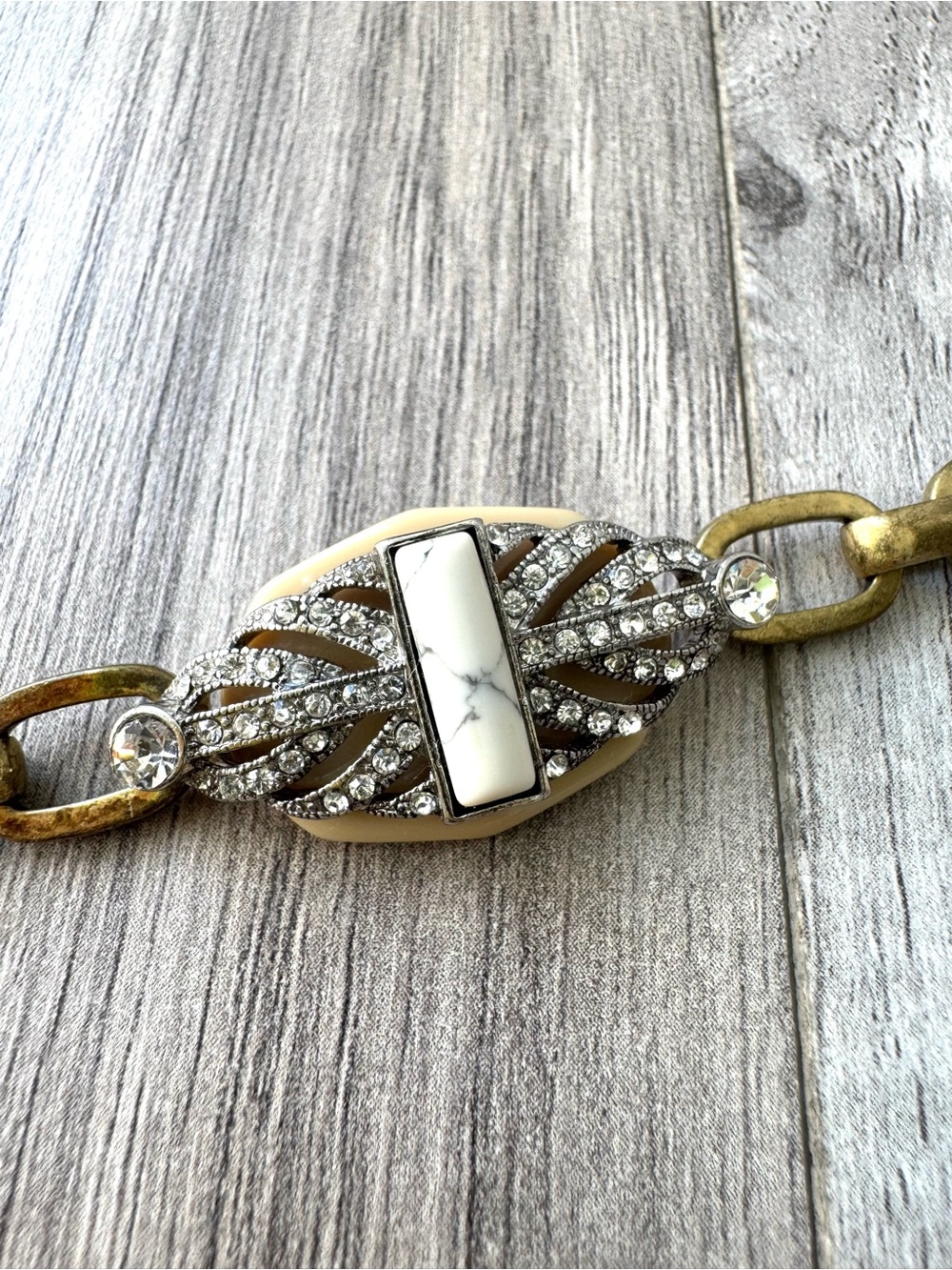 Chloe + Isabel Palm Royale Bracelet - Picture 4 of 6